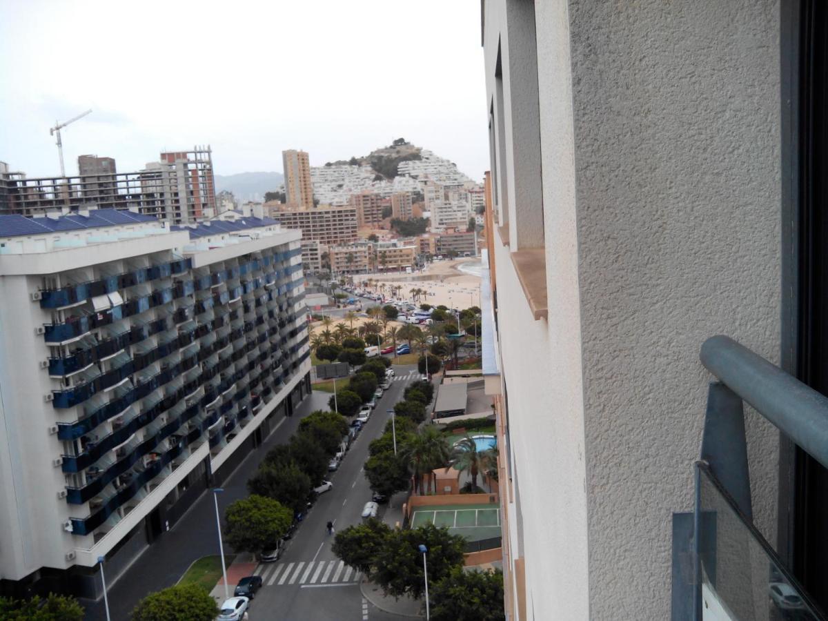 Apartamentos Tamarindo カーラ・デ・フィネストラット 部屋 写真