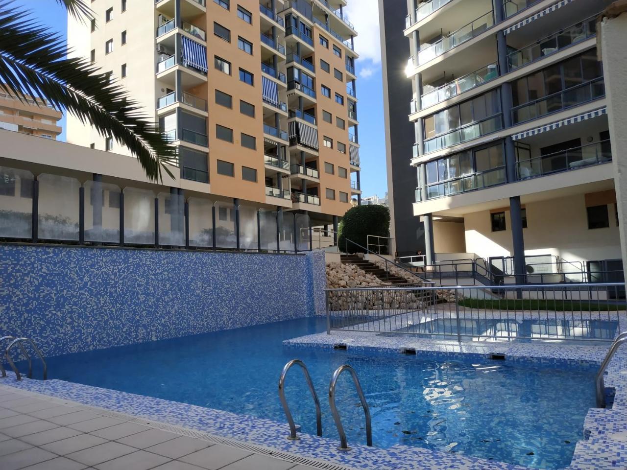 Apartamentos Tamarindo カーラ・デ・フィネストラット エクステリア 写真